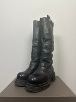 FW22 ‘STROBE’ Knee High Boguns