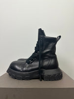 FW22 ‘STROBE’ Jumbo Lace Bozo Boots