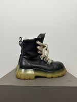 FW22 ‘STROBE’ Jumbo Lace Bozo Boots