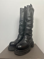 FW22 ‘STROBE’ Knee High Boguns