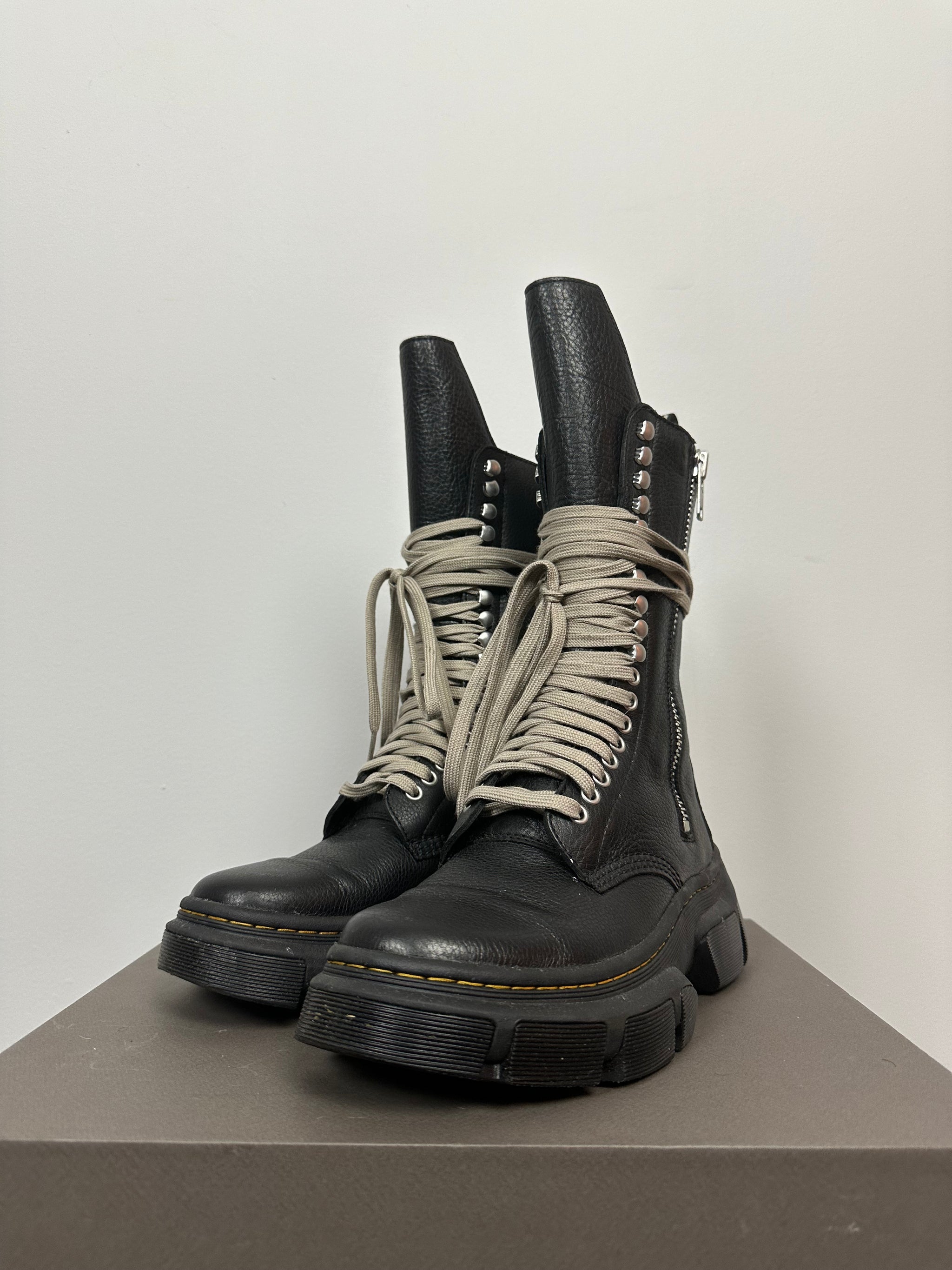 Dr Martens 1918 DMXL Boots – SHOPTHROAT.COM