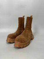 FW22 ‘STROBE’ Suede Bozo Tractor Boots