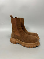 FW22 ‘STROBE’ Suede Bozo Tractor Boots