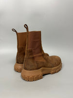 FW22 ‘STROBE’ Suede Bozo Tractor Boots