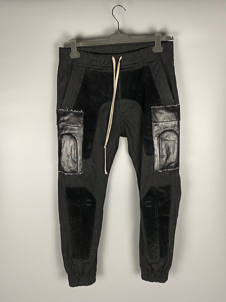 FW19 LARRY Off-the-Runway Black/Black Suede Patch Cargojoggers